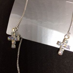 2/10 NWT Hot Topic  Threaded Pave Cross Earrings